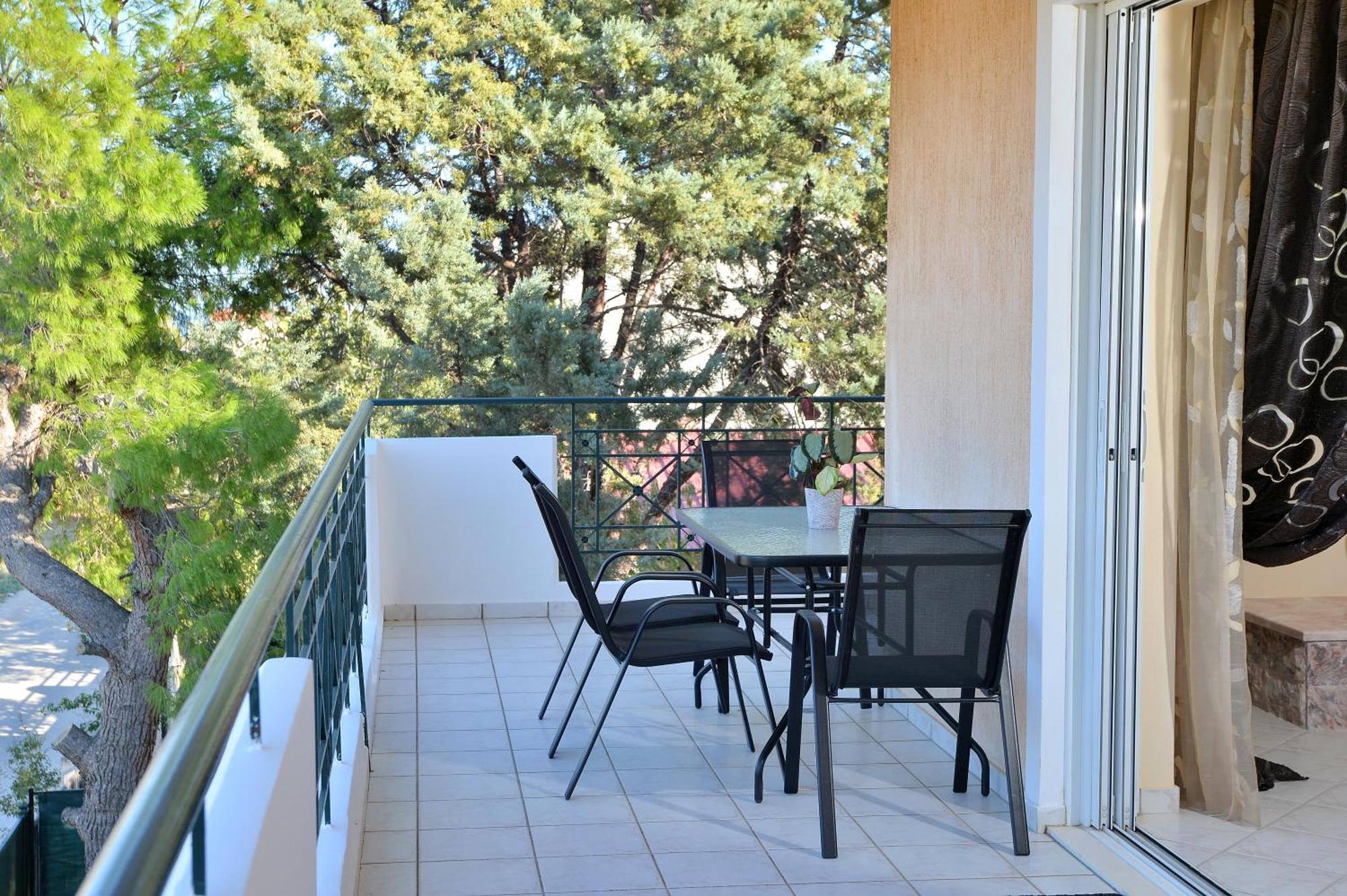 Domelia'S Luxury Apartments Near Airport & Beach Artemida  Exteriör bild