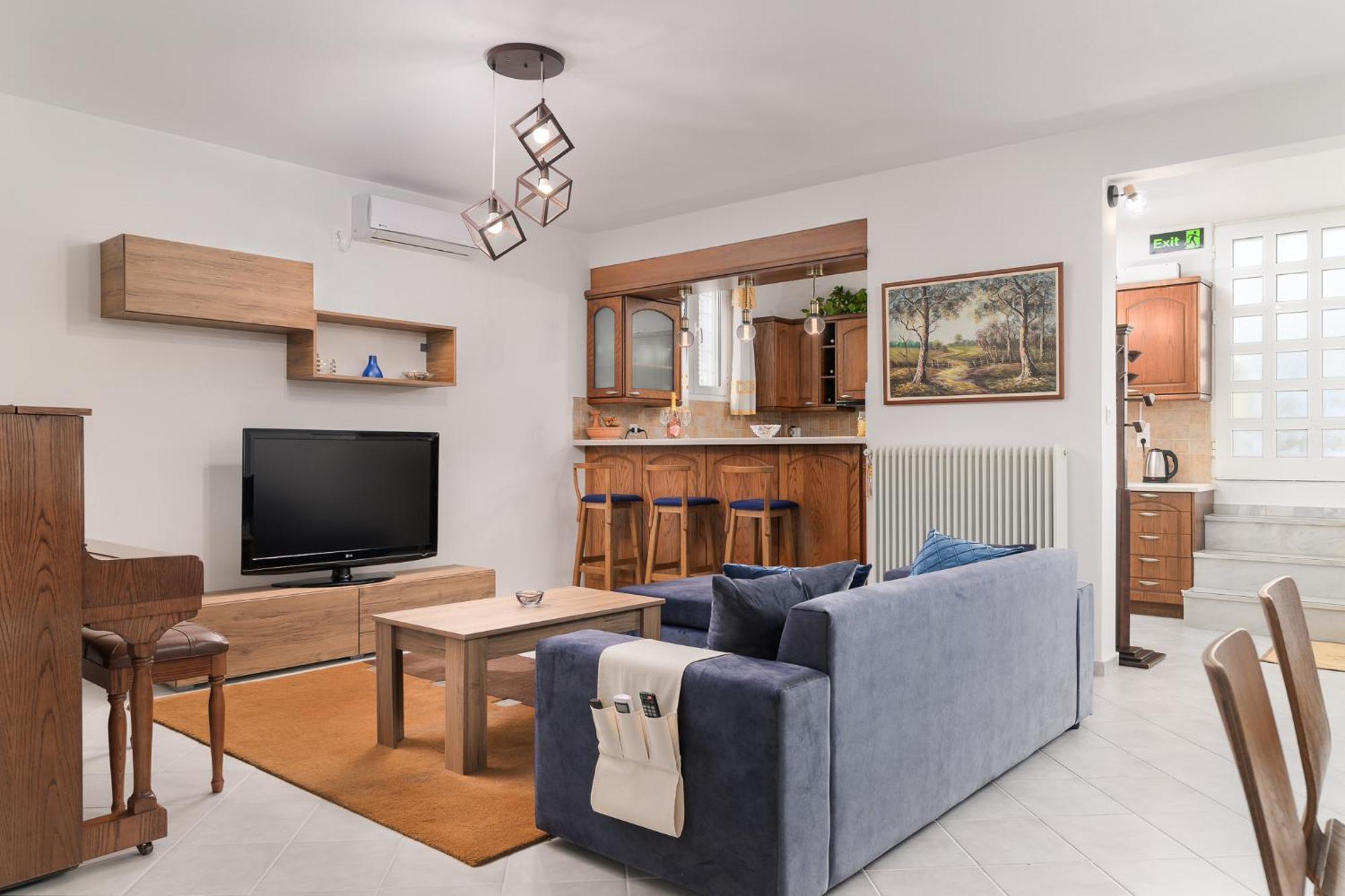 Domelia'S Luxury Apartments Near Airport & Beach Artemida  Exteriör bild